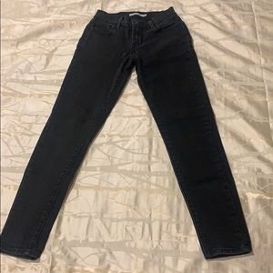 Black 710 Levi’s Skinny Jeggings